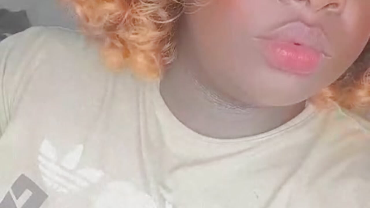 290 - coopeer_emiily 캠 모델의 동영상