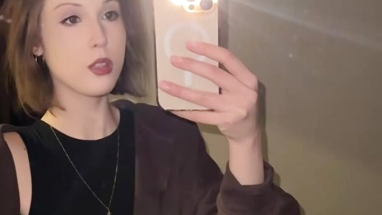 a little of me - video by YasminFelcher cam model