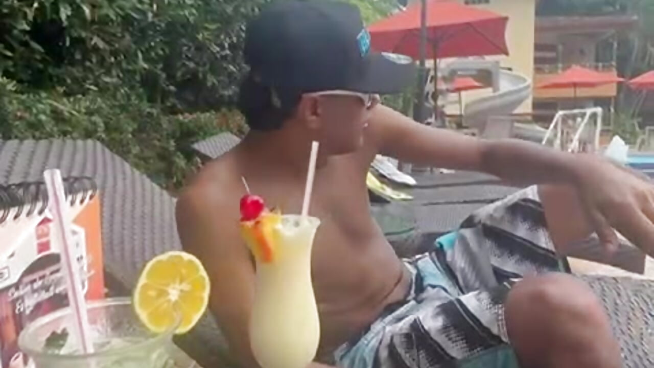 Enjoying a great day at the pool. – видео вебкам-модели Millan_DarkWood