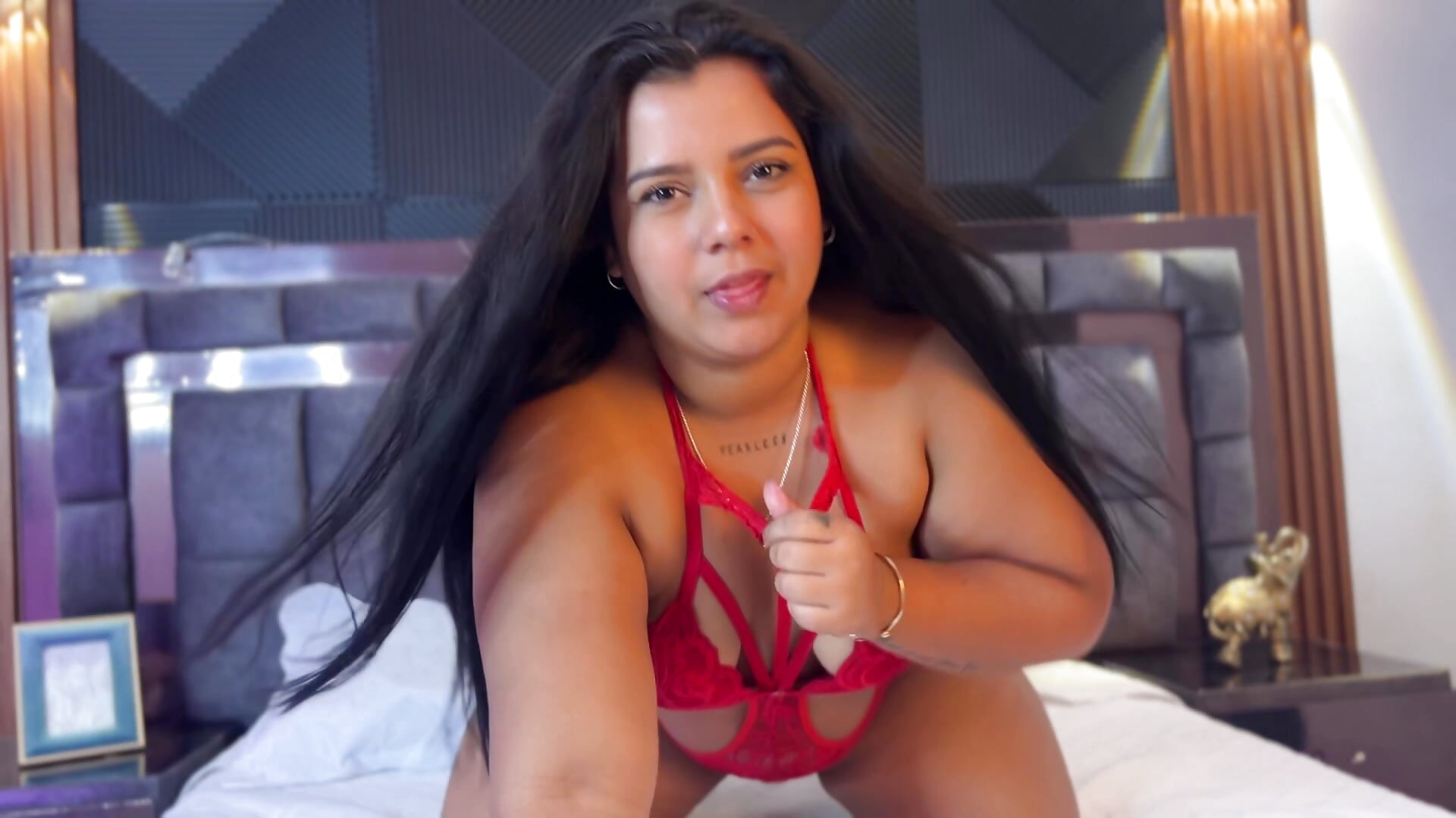 Just having fun! 🔥🍒－カメラキャストのabby_rougeの動画