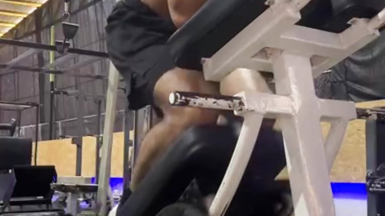 💪🏻– Maximo_Zahir kameramodell videója