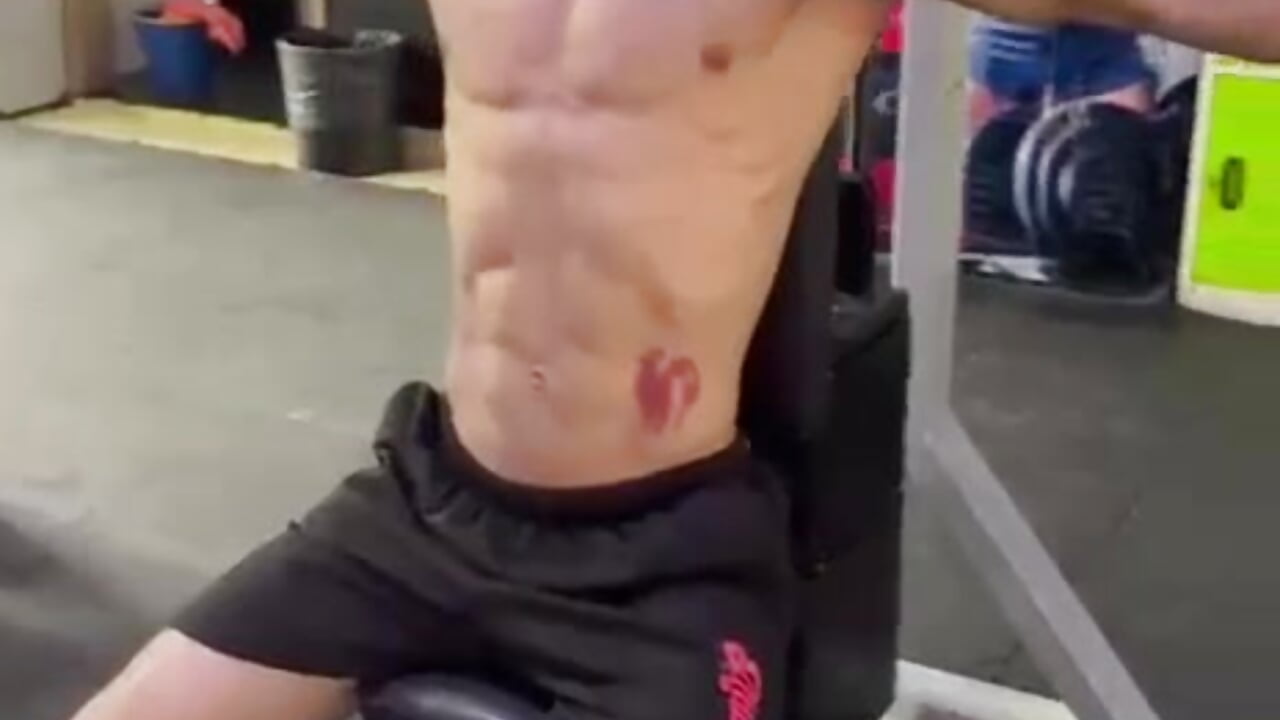 in the gym – видео вебкам-модели Maximo_Zahir