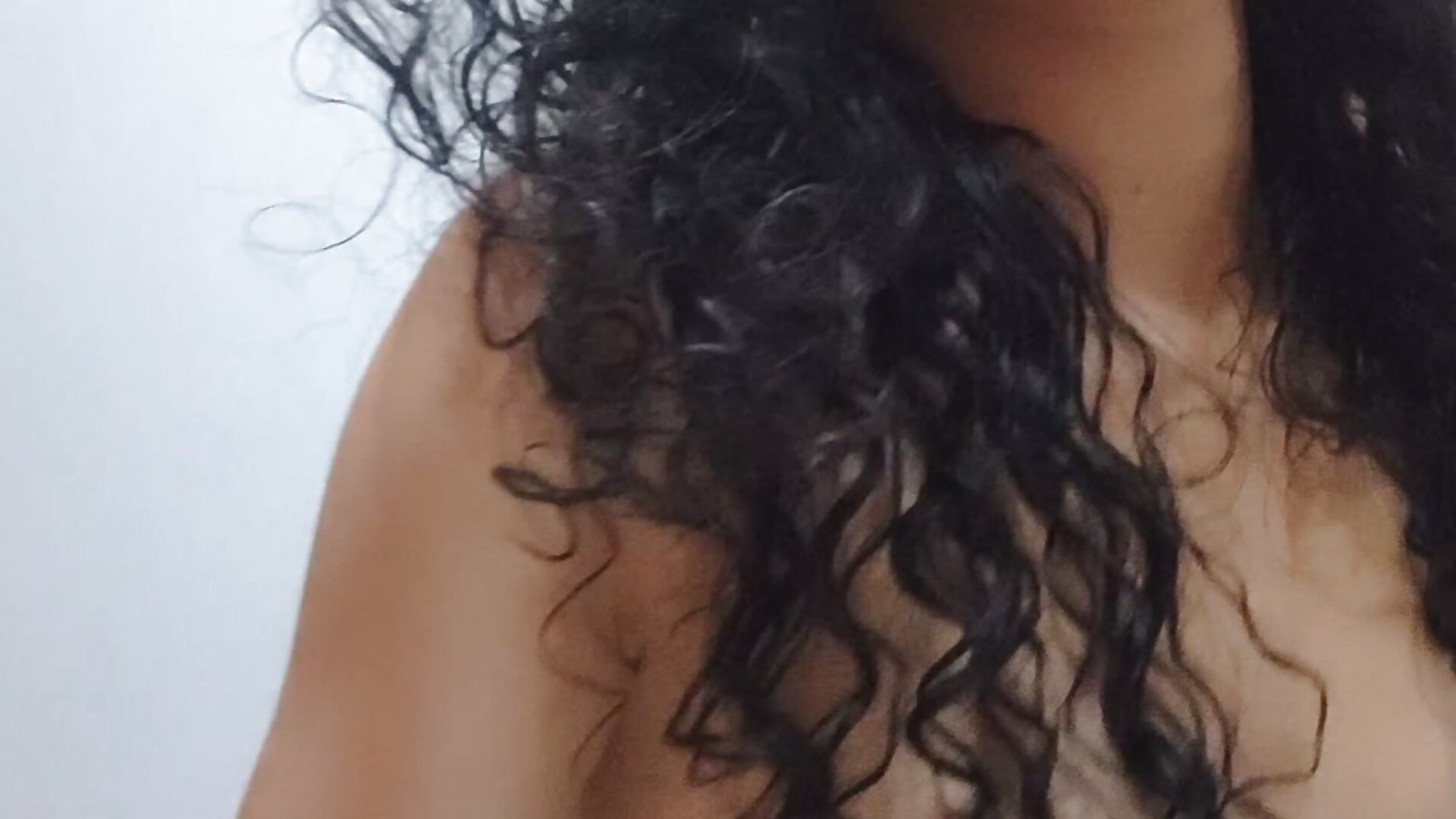 Before taking a shower, I touched myself—it felt amazing.💦