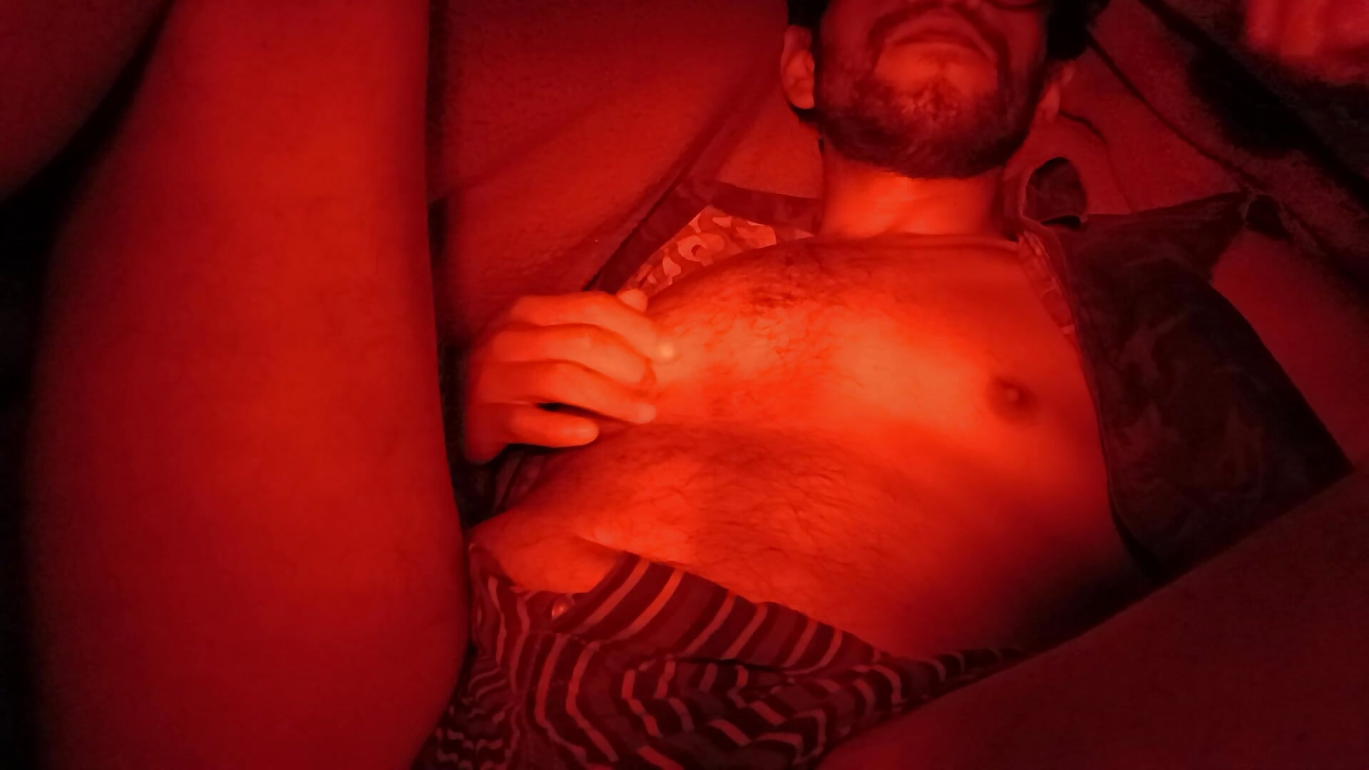 d79de645-8bbe-4bee-9f66-c932ae59488d-1_all_4367 - vidéo du modèle de showcams dttsr