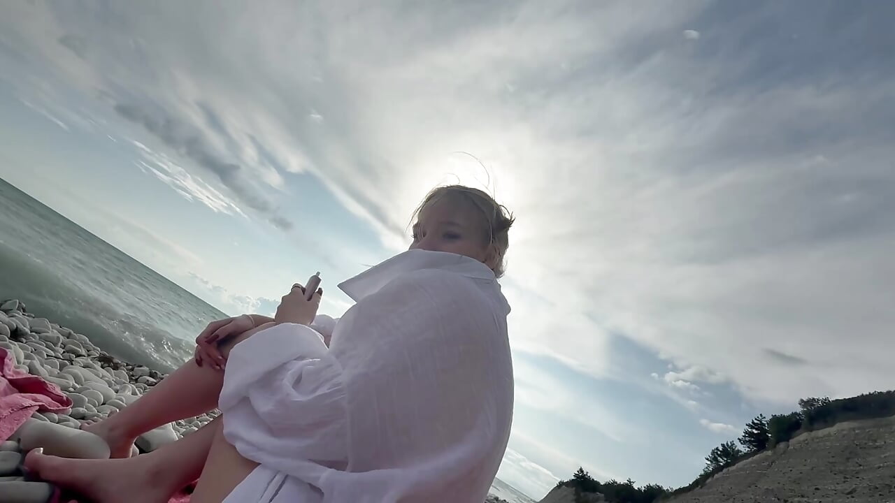 me - video by FoxVibe cam model