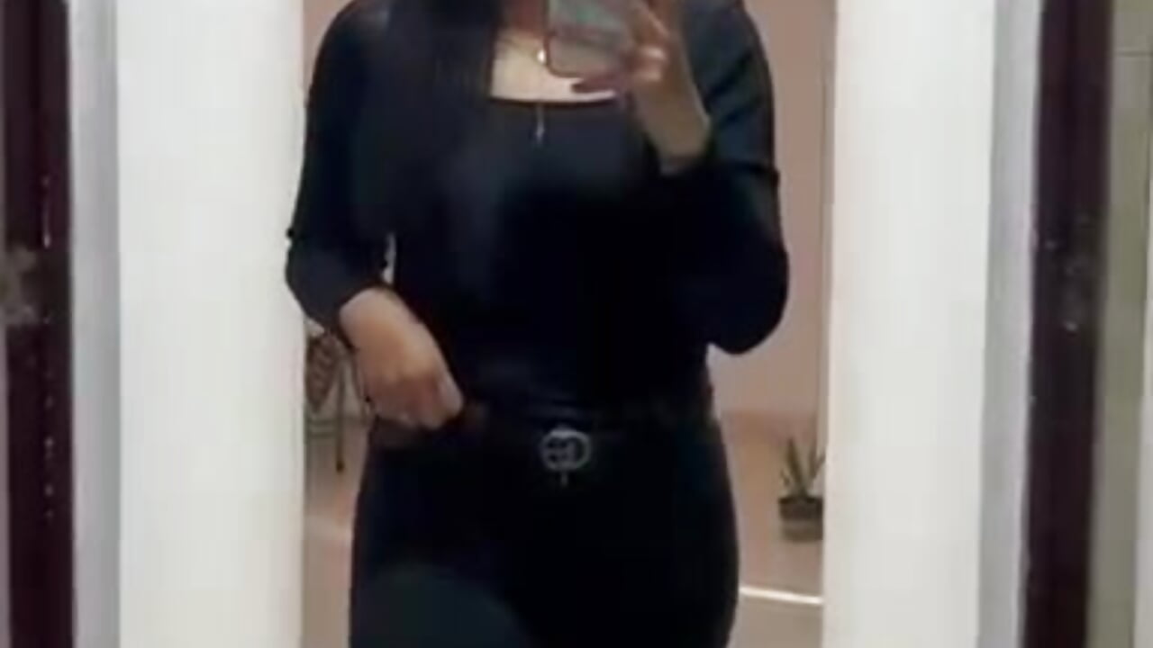 hello people– Valenttina28 kameramodell videója