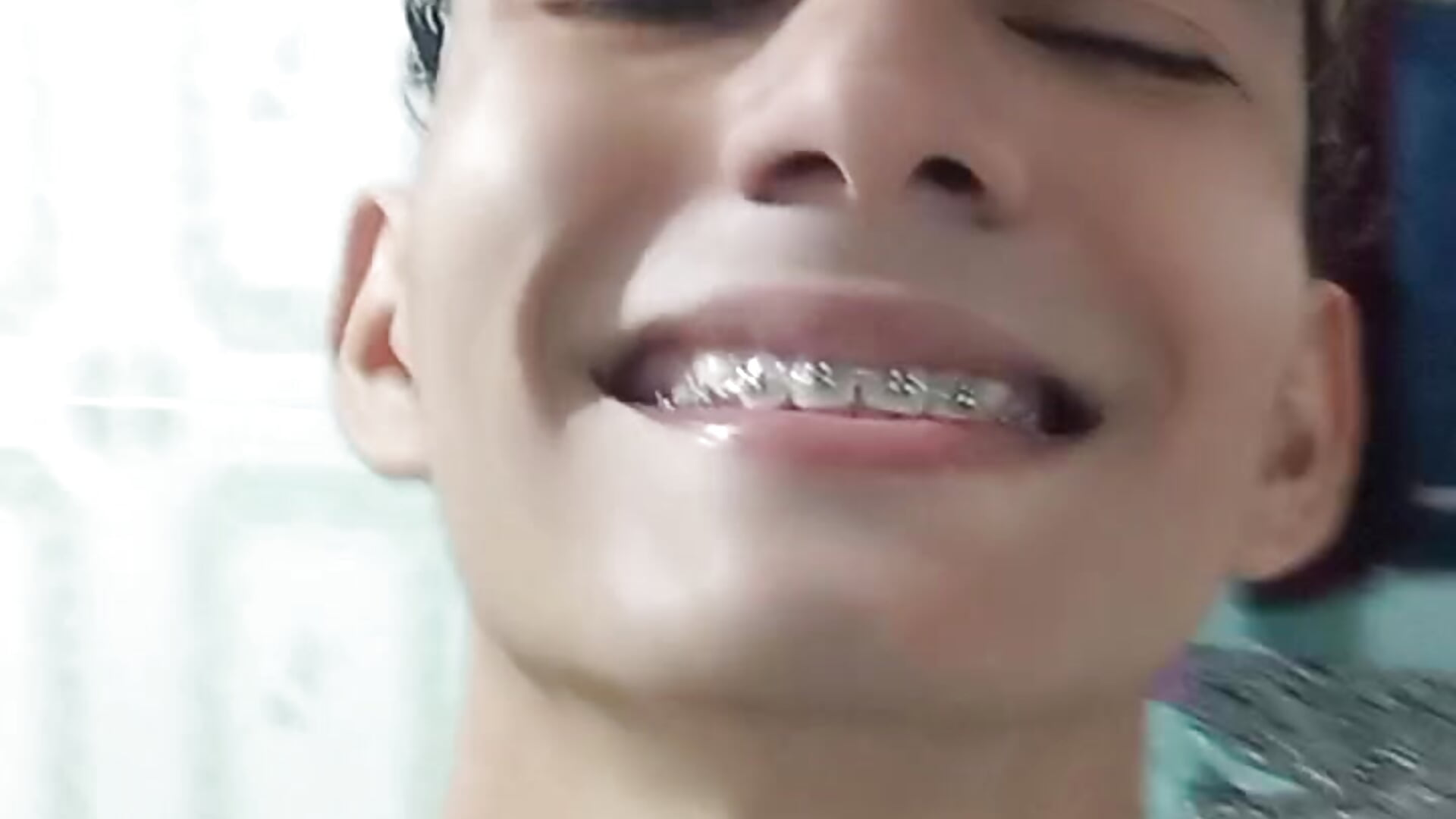 New look - clip cu Andy_Kein model videochat