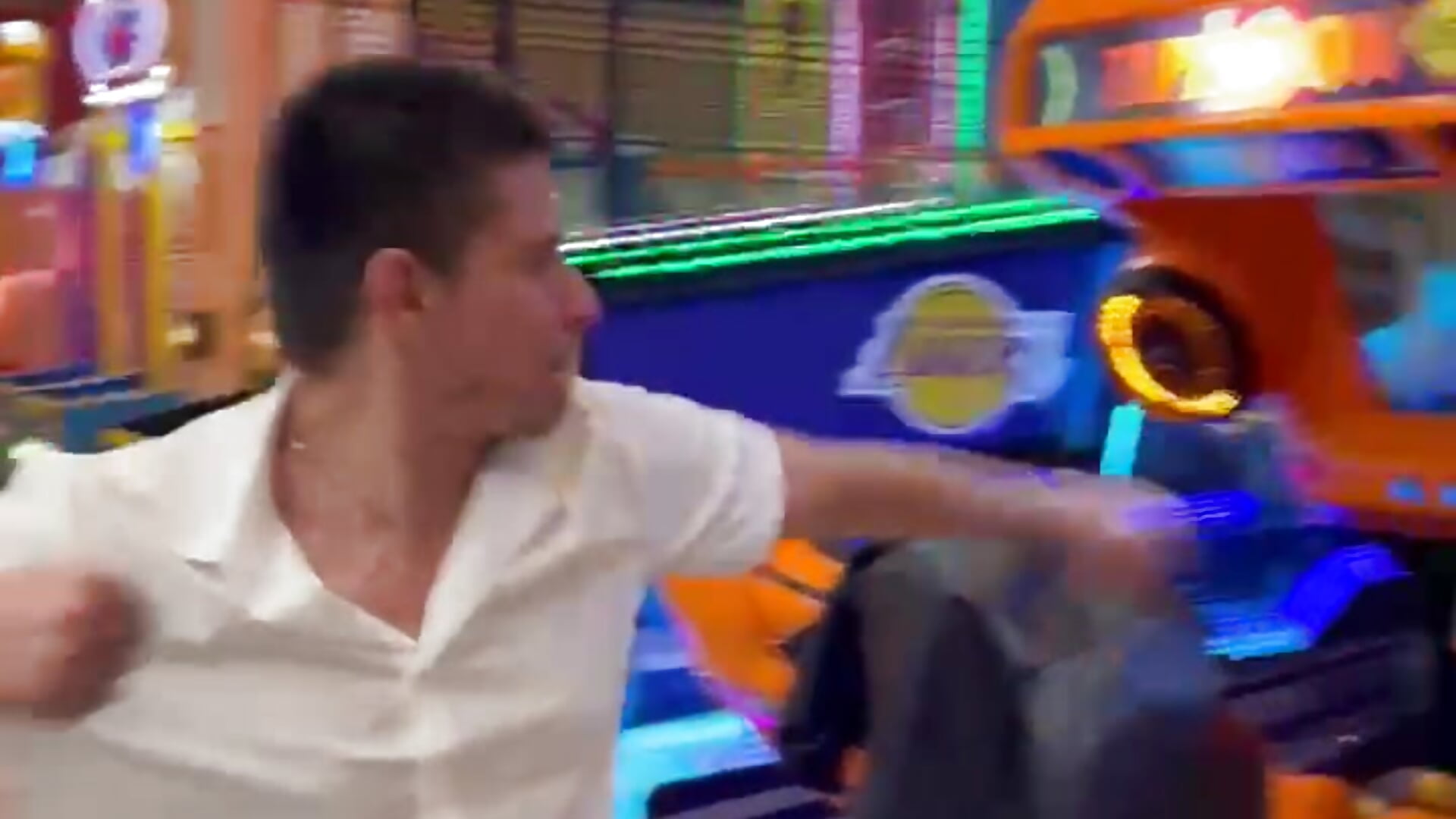 steel fist strength - Video von sexcolombia20 Cam-Model