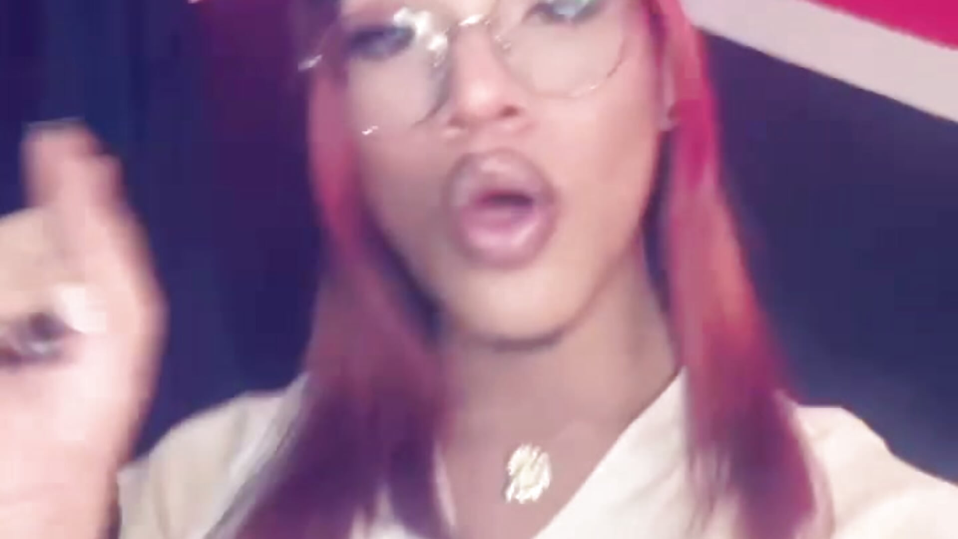 2026-04-12-123802731 - video av Isis_Hot__ cam model