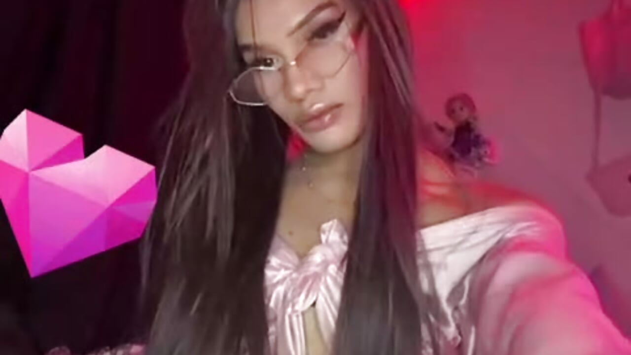 675e7b7afc7dfed2c6ceb1e5e63e9a14 - video av Isis_Hot__ cam model