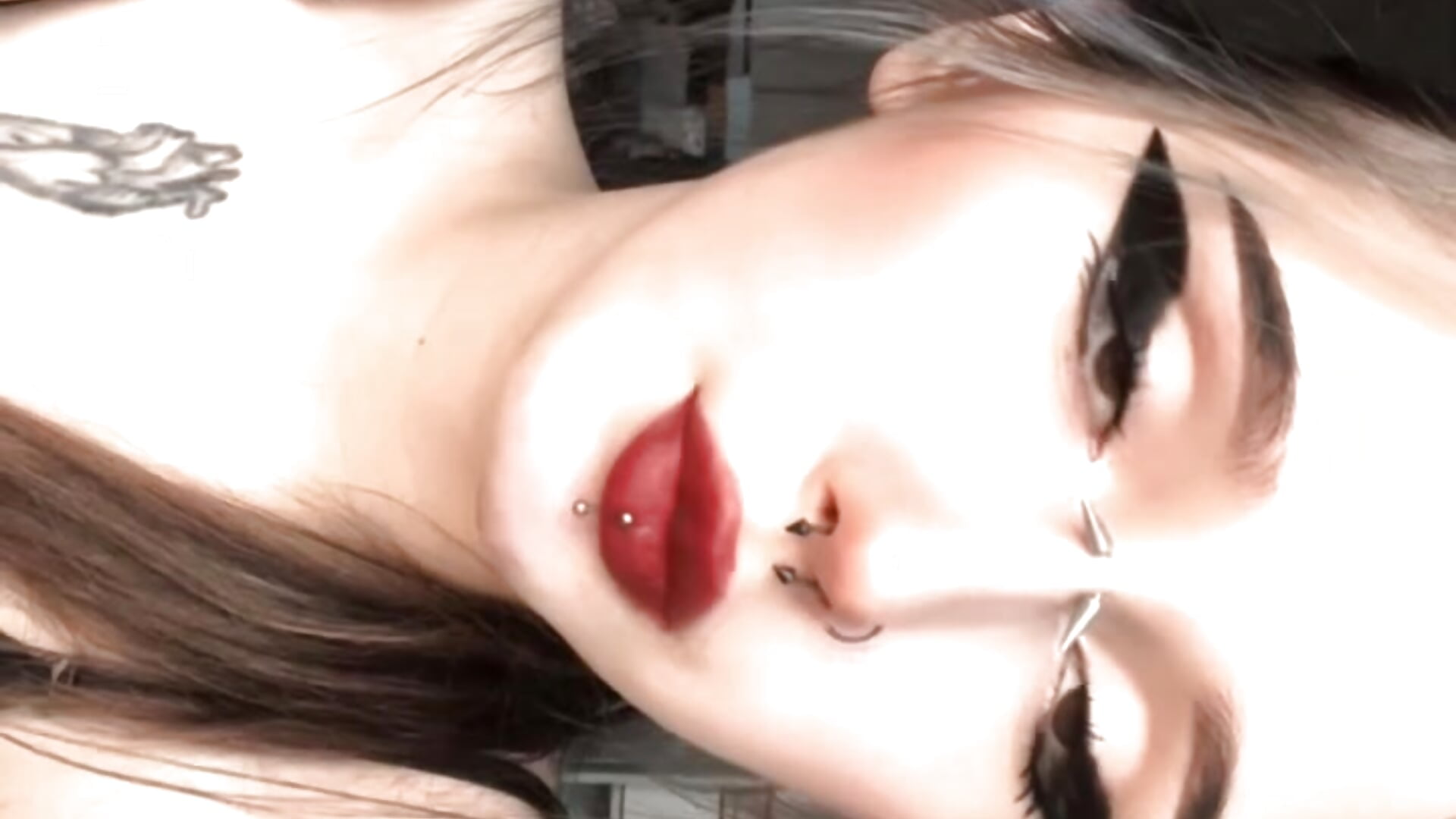 just lipsing:) - 視頻由 MiyaNova 主播提供