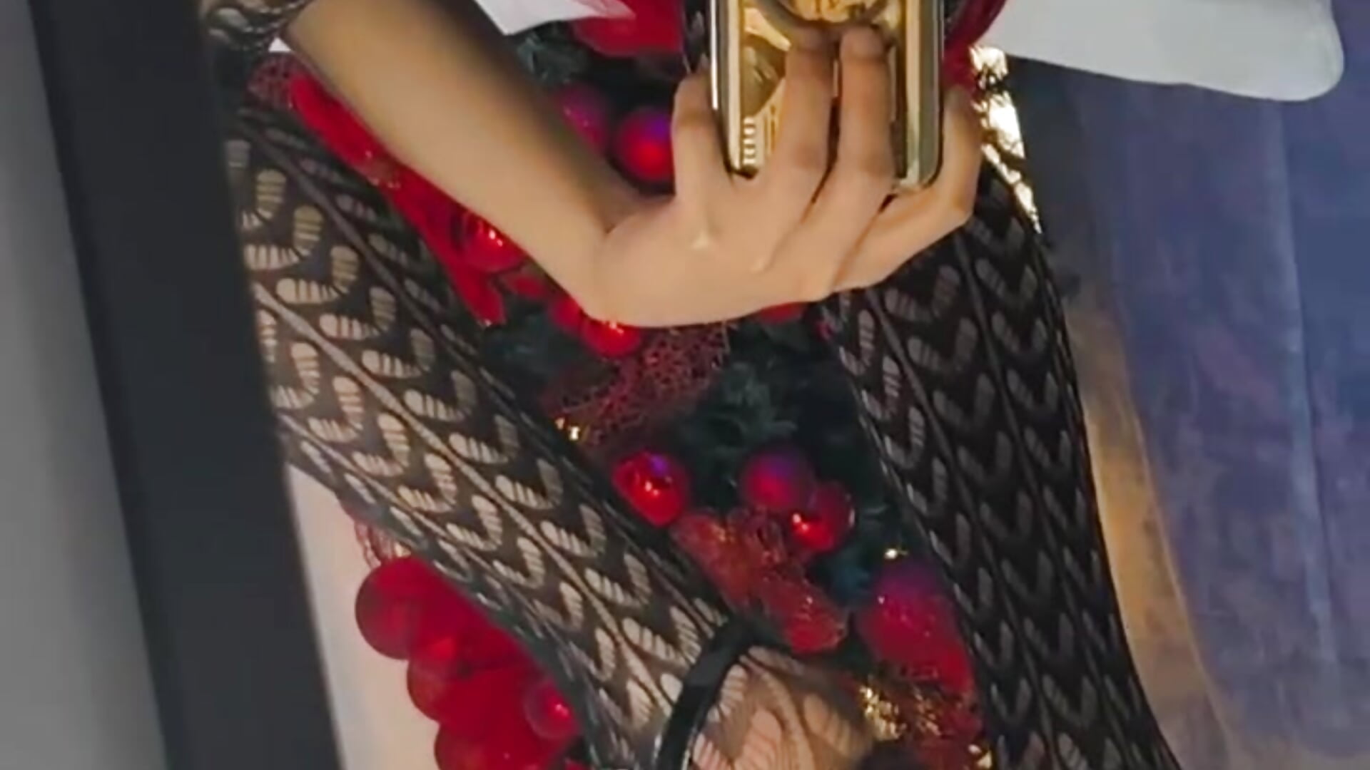 shhh - video by xkassandraxx cam model