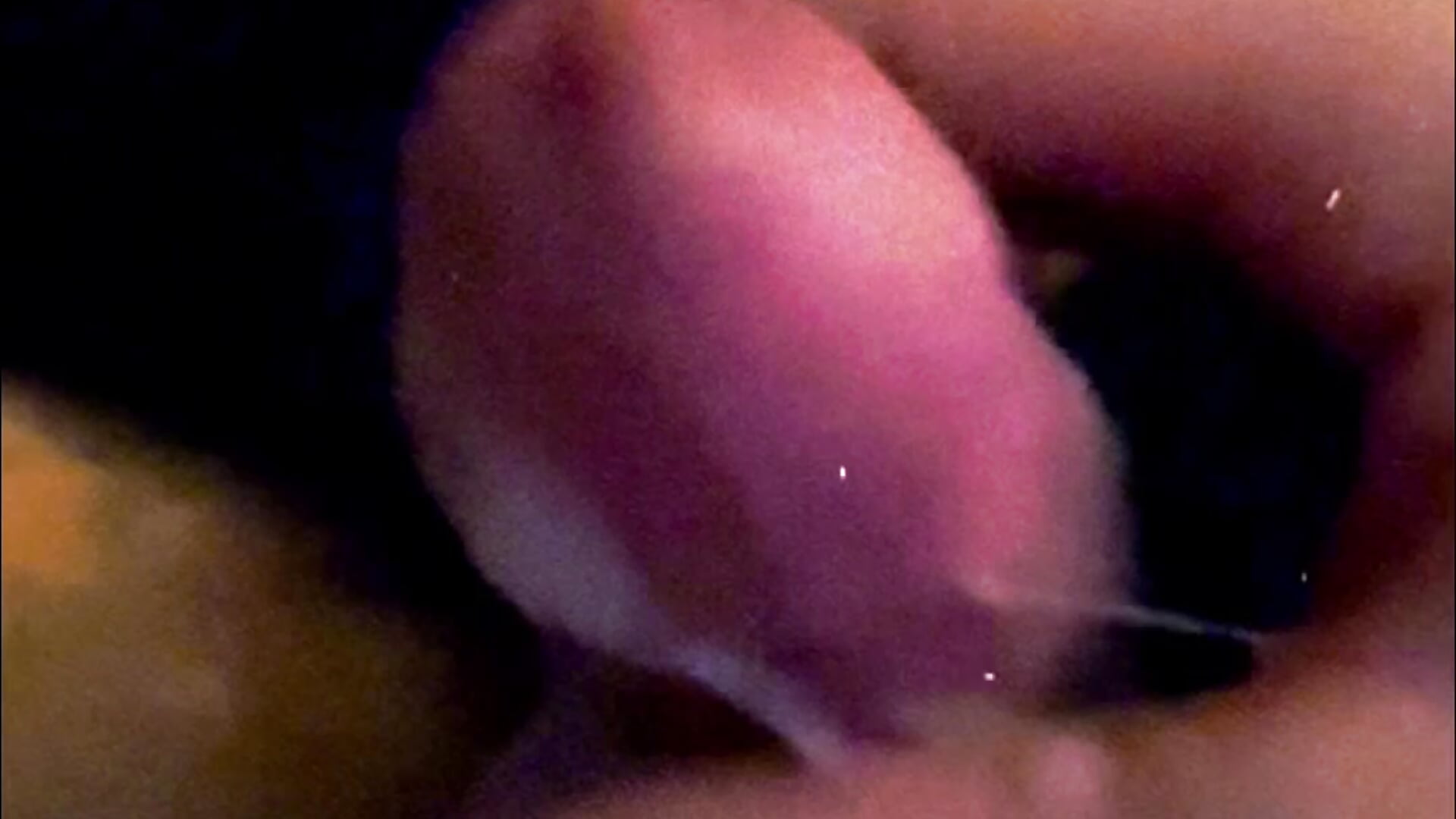 7105C89E-9174-4513-8939-67BD73DC63FB Copy - Dozercockweed主播的视频