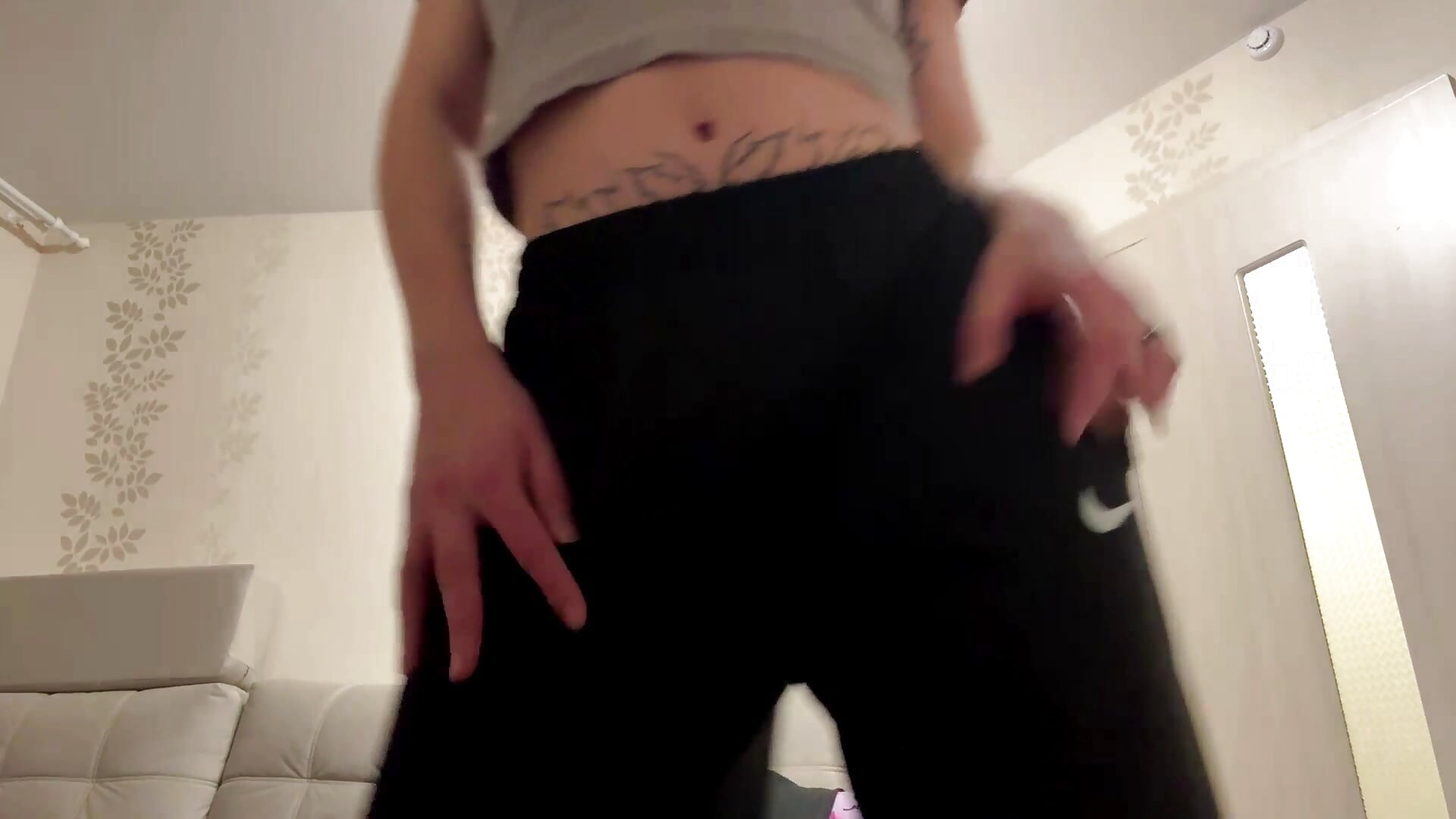 Move it - BlondeBun 캠 모델의 동영상