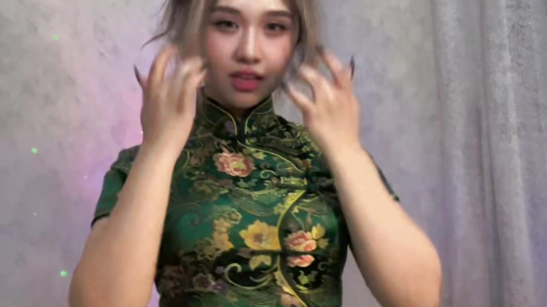 From Asia with love - فيديو من larabae موديل الكام