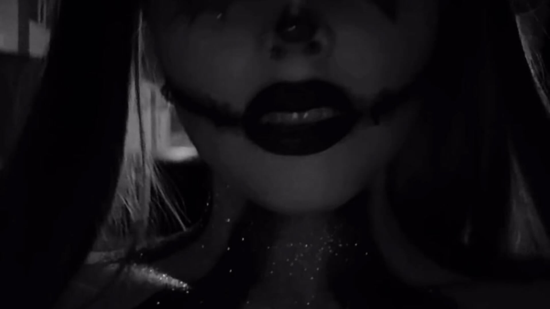 A very sexy clown 🤡 - Miah_Stewart adlı kamera modelinin videosu
