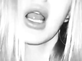 💋 – video od webkamerové modelky _OliviaSoft_