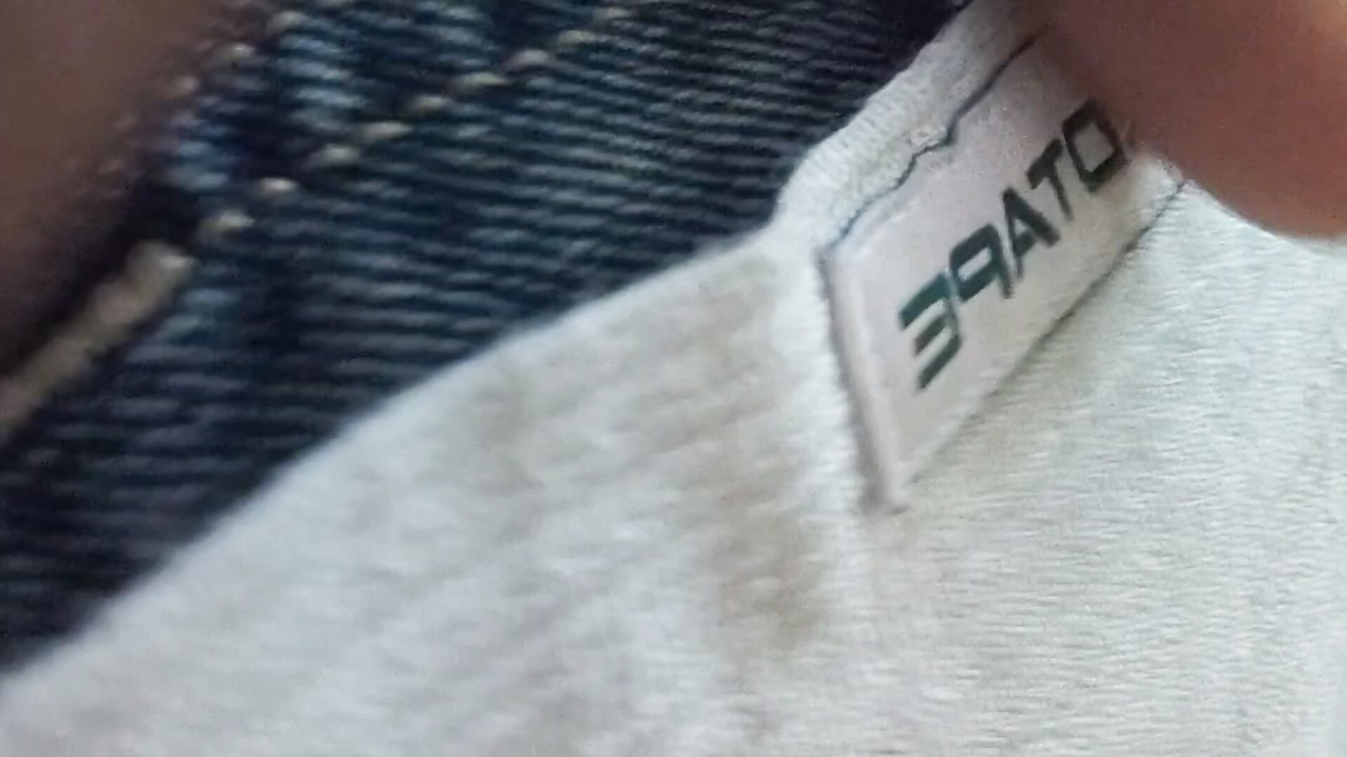  8864 Video Sohor Kini Model kamera - 12vxyz