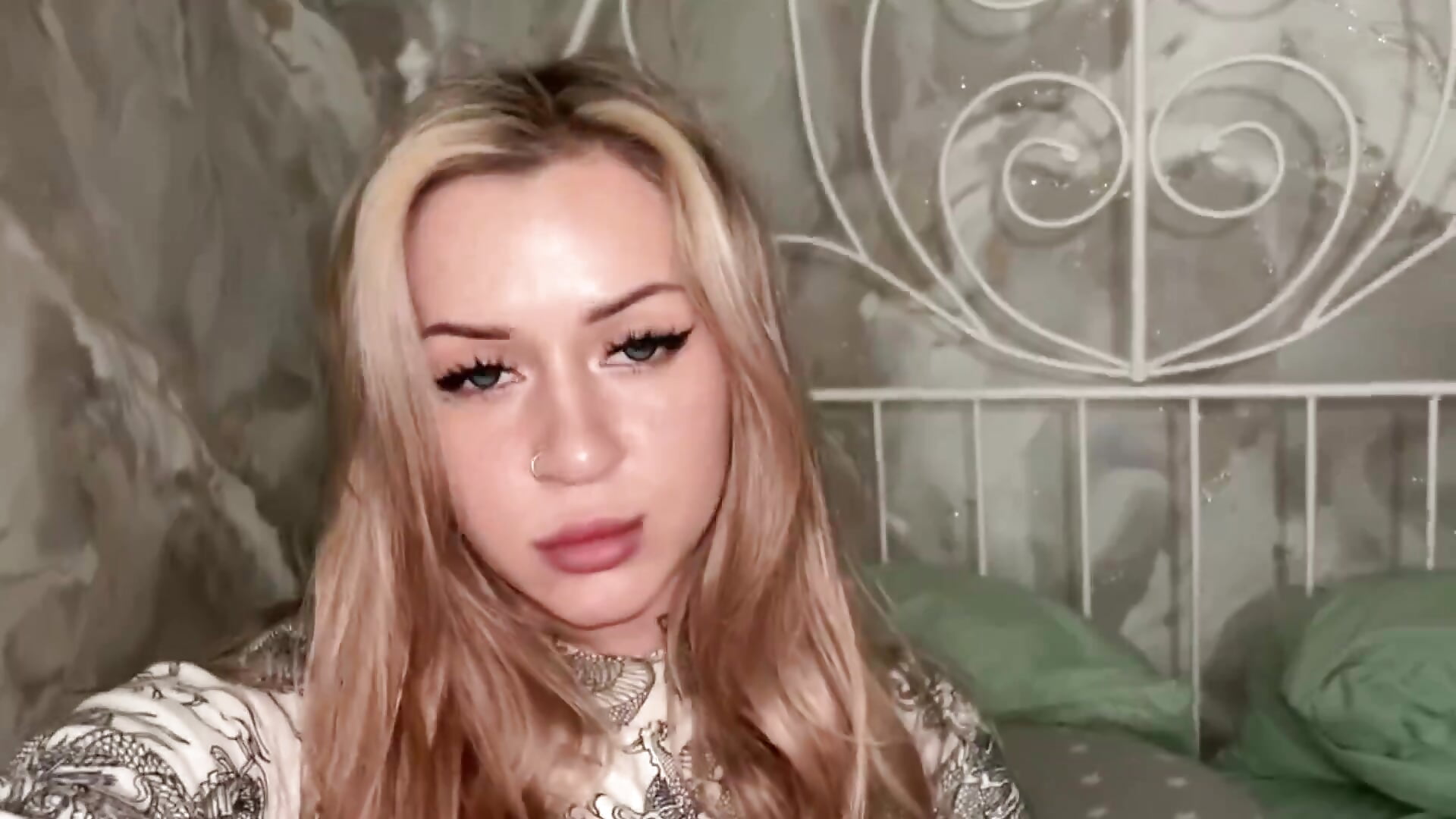 ❤️ - video di Ronesmeee modella di cam