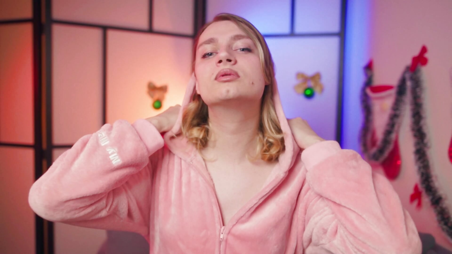 Just a littl ebit of Bunny ^^ - vidéo du modèle de showcams Luna_Bunnyy