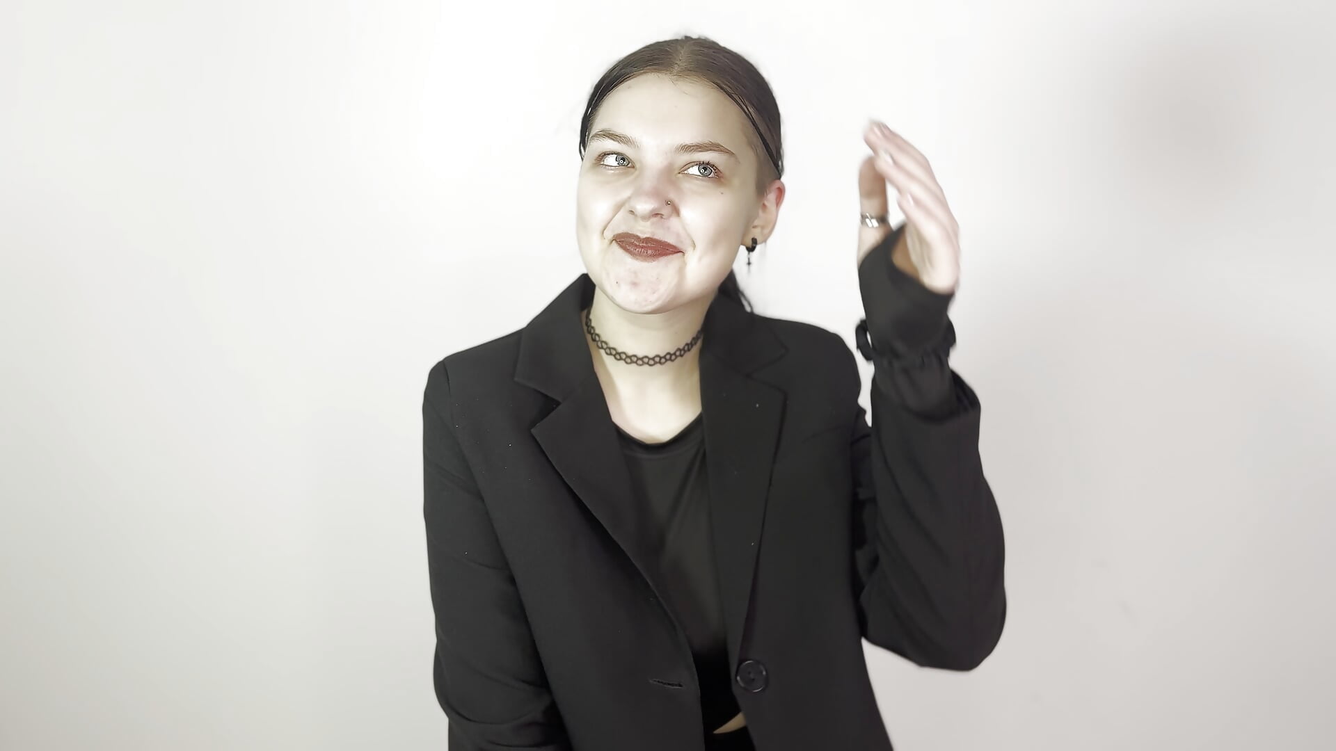 My first video for you^^ - video by BevHanni cam model