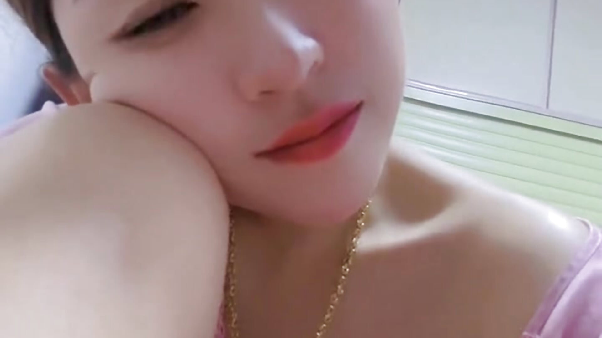 68 - Jingjingxiang-520 adlı kamera modelinin videosu