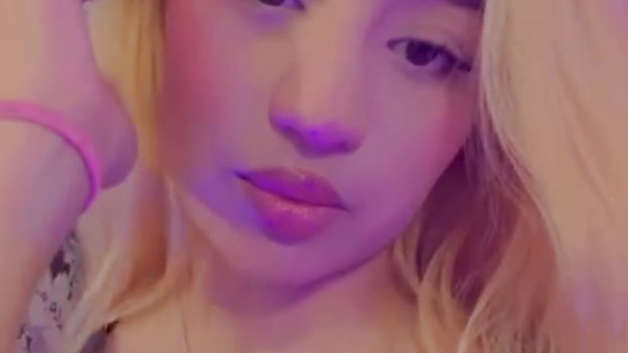 Thanks for being here🌸 - video oleh IRINA_TAY1 kamera model