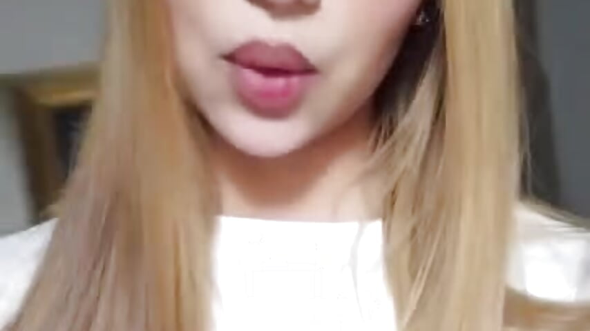 🤭🫣 - video by IRINA_TAY1 cam model