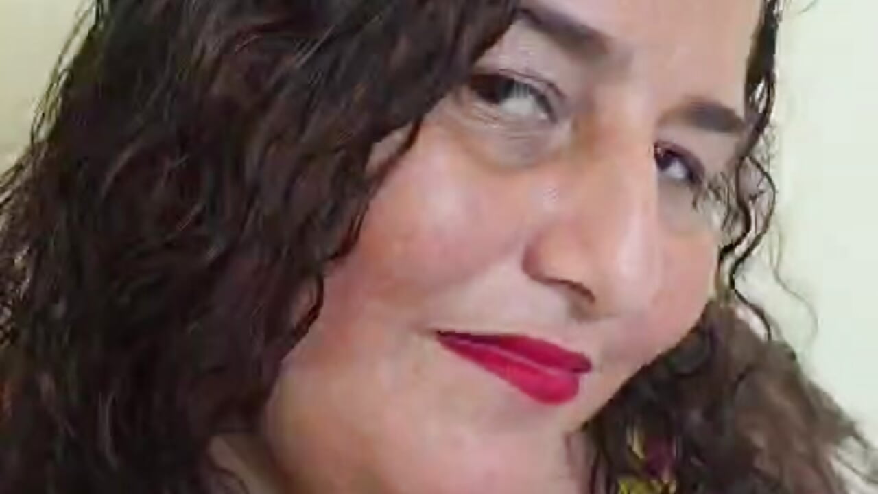 chubby girl – video af zara_milf cam-model
