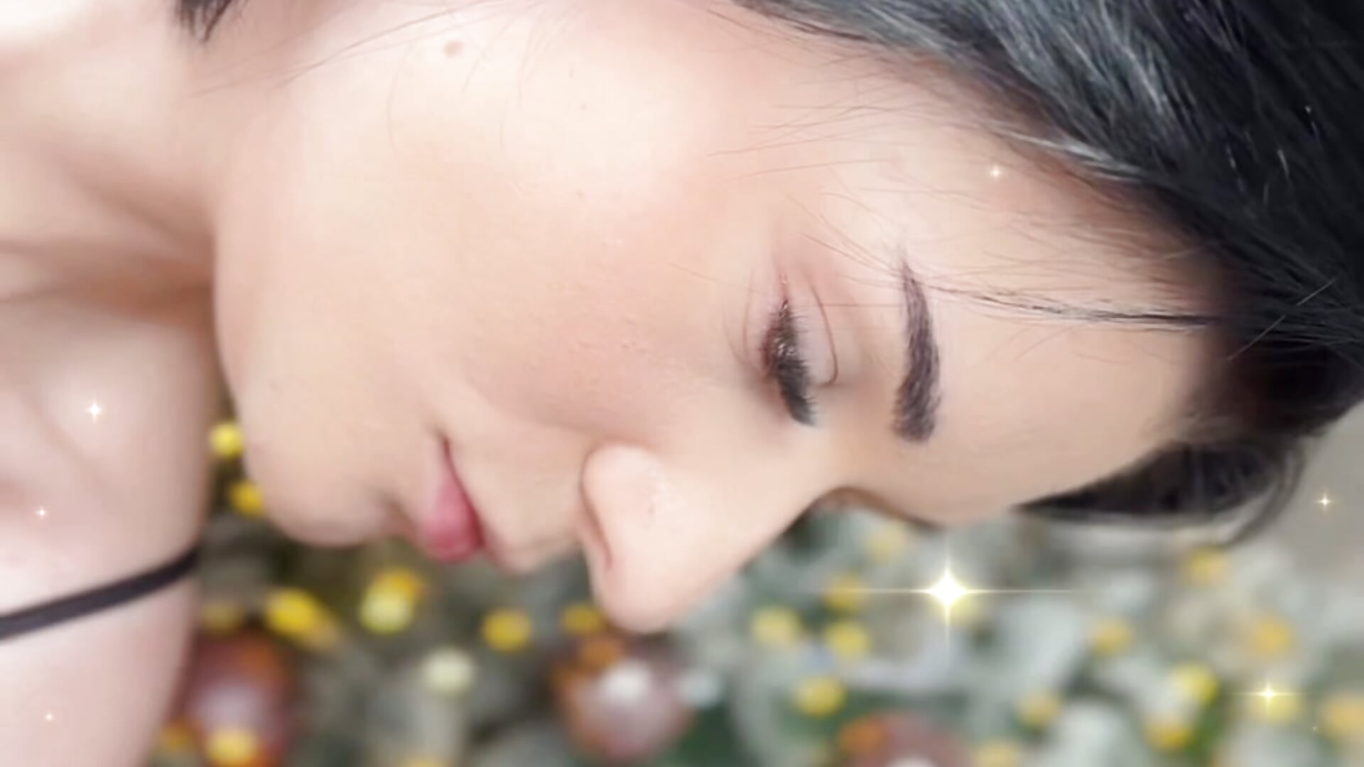 Xmas vibes – video modela na kameri Lucy_Kitten