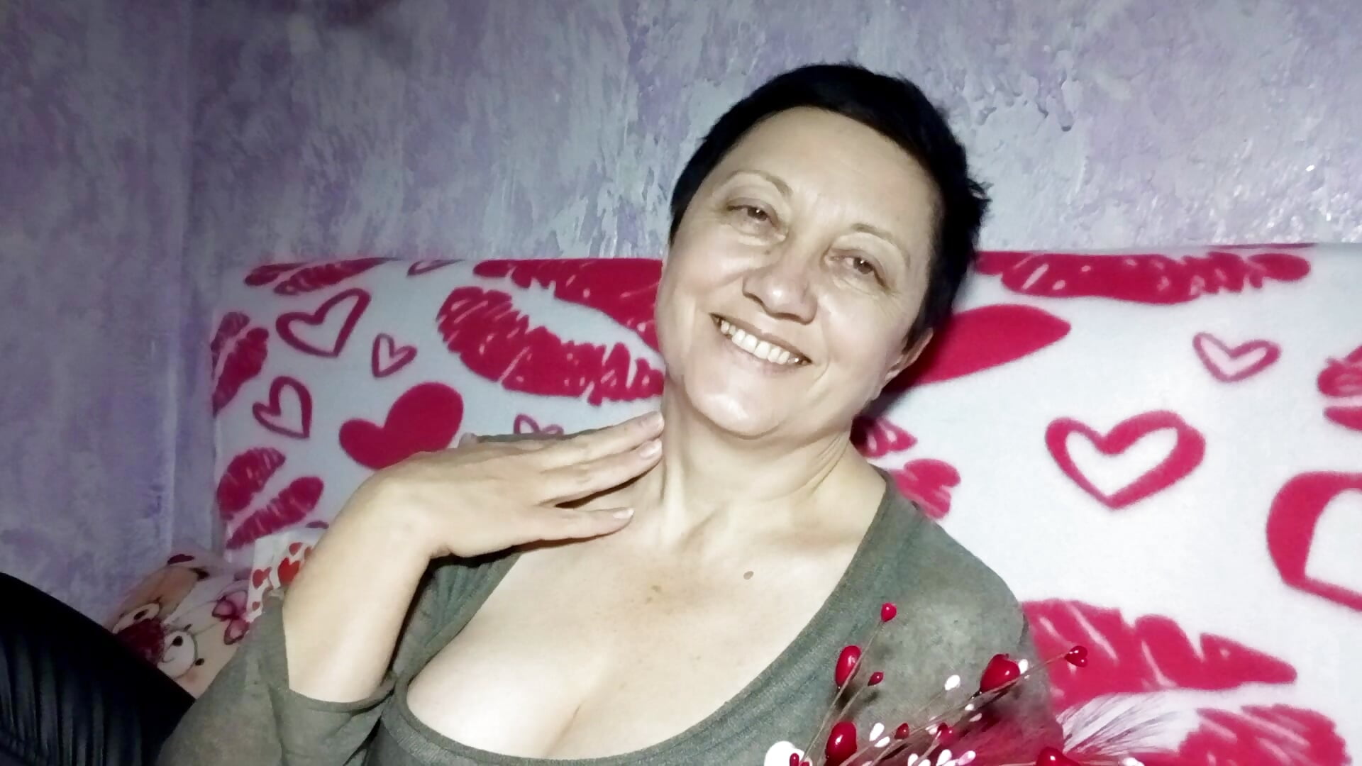 cutie – video modela na kameri EmilyL0ve