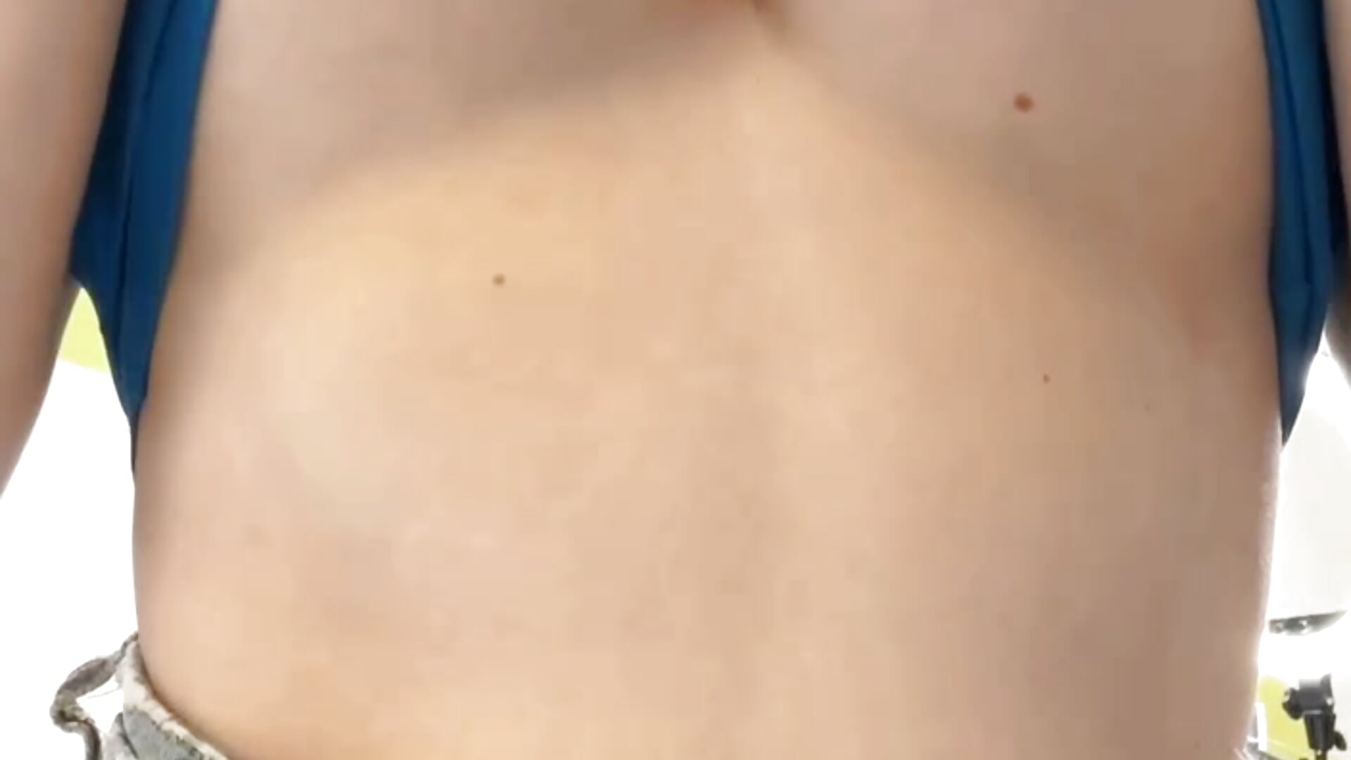 Hello - video by lovly_bambi cam model