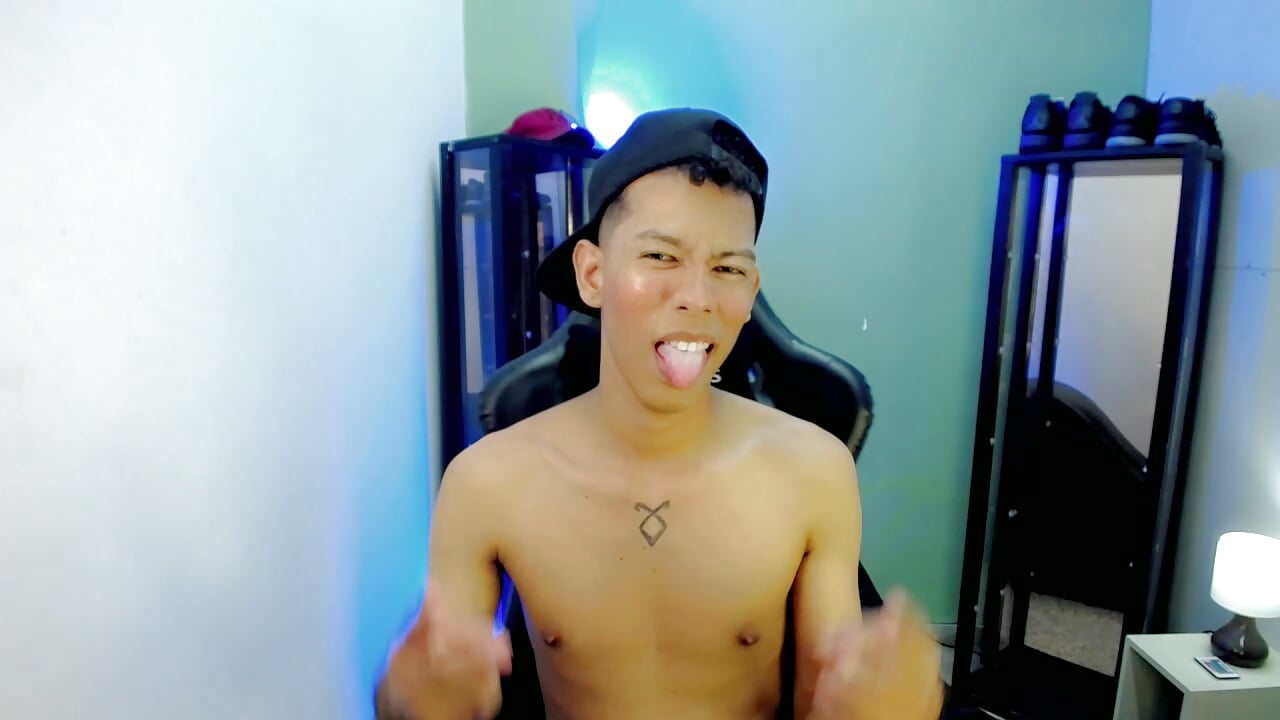 Vídeo  8478 de modelo de vídeos Tupac_D – em alta