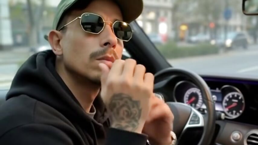 Eu , pensando ... o que fazer para morar no seu pensamento? - video od modelky/modela cospileite