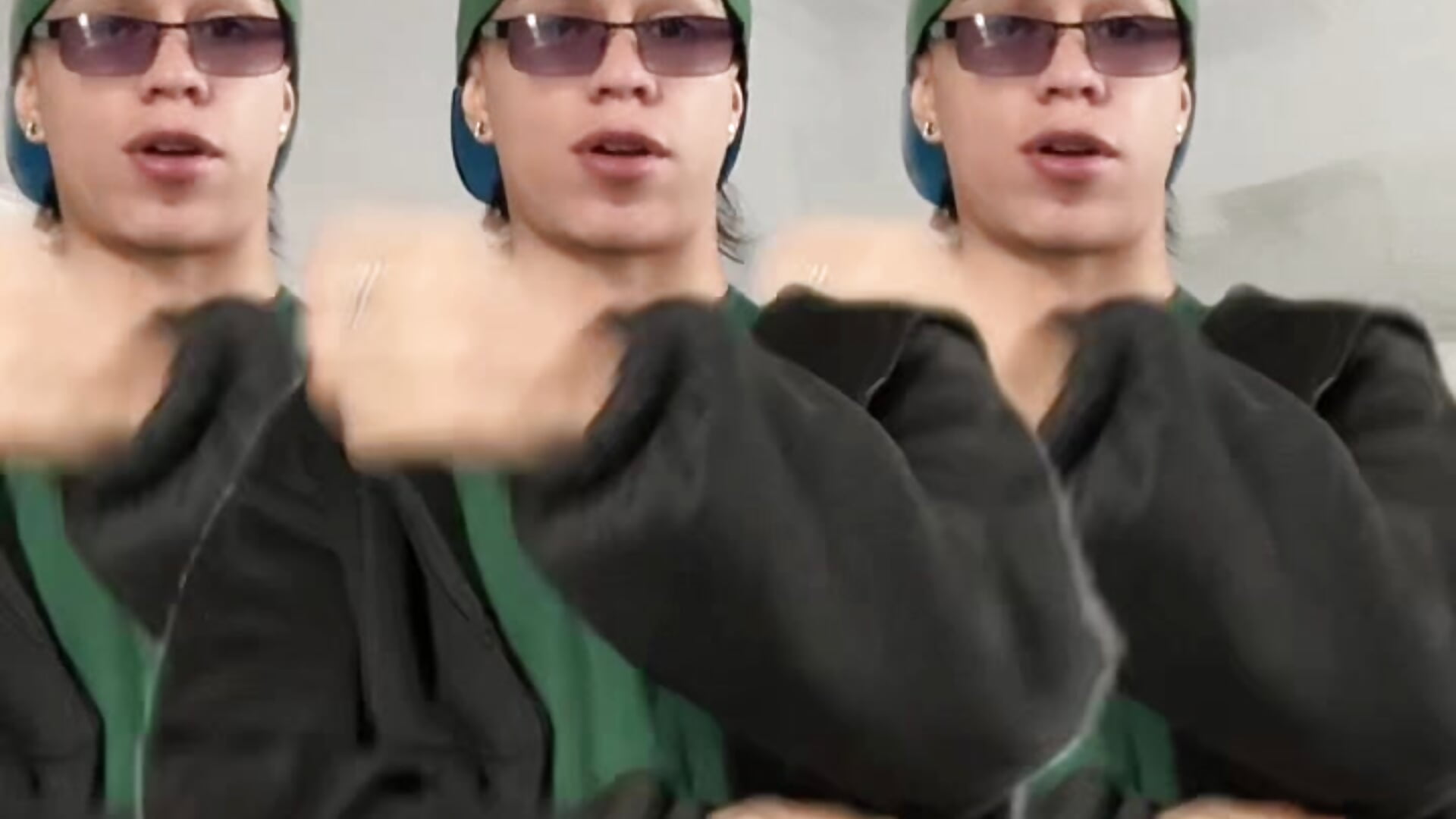 eadd86843ae14998ae4a1381172e1b2d - video av YourSecretCraving cam-modell