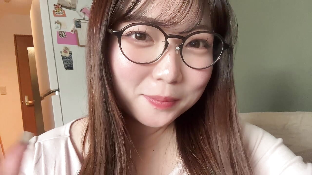 ゆいです🤍FC入ってくれてありがとうございますっ