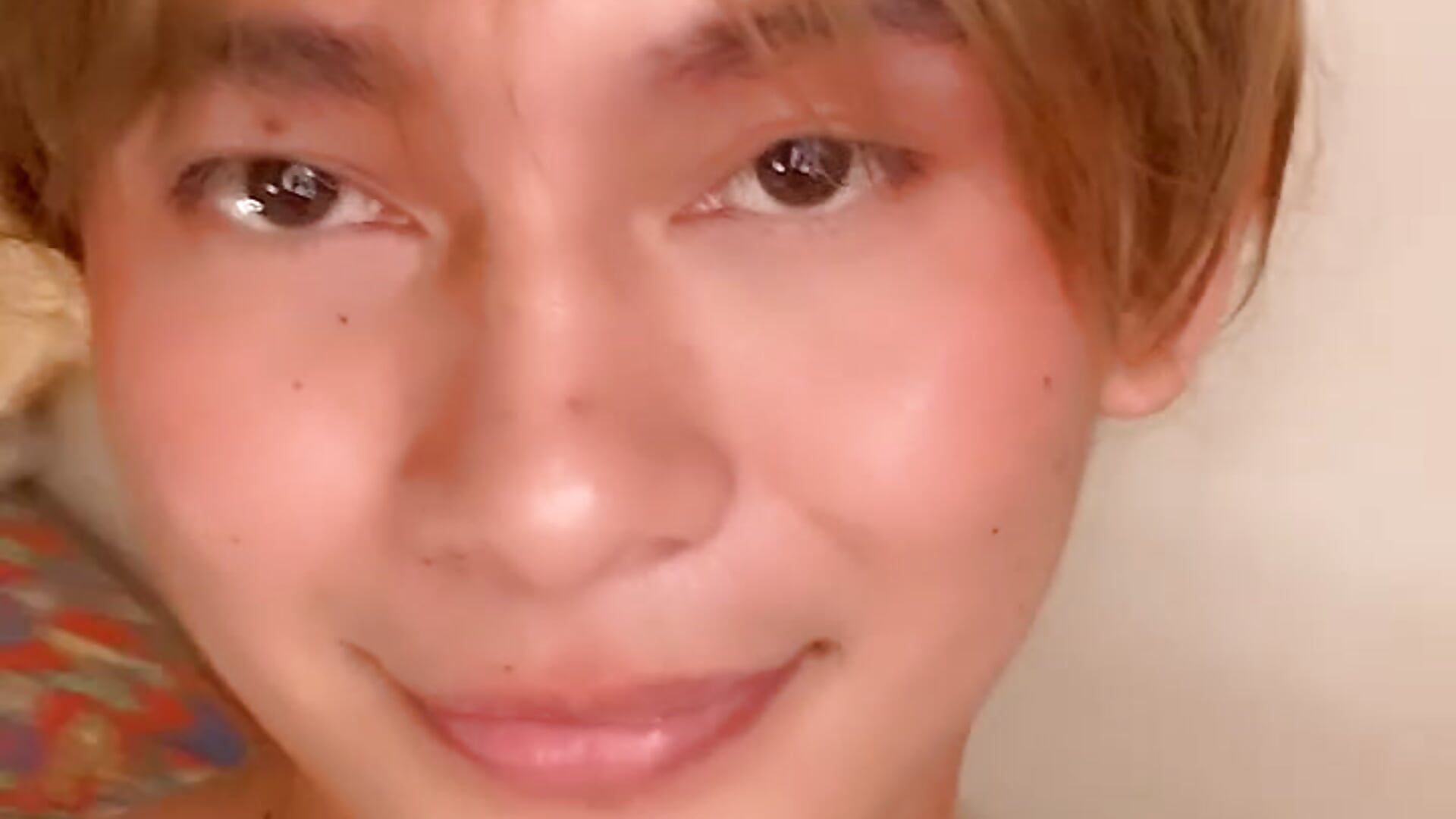 filtered-5782EBDF-1242-4029-92BD-A549498187E0 - video oleh sweetinnocent69xxx kamera model