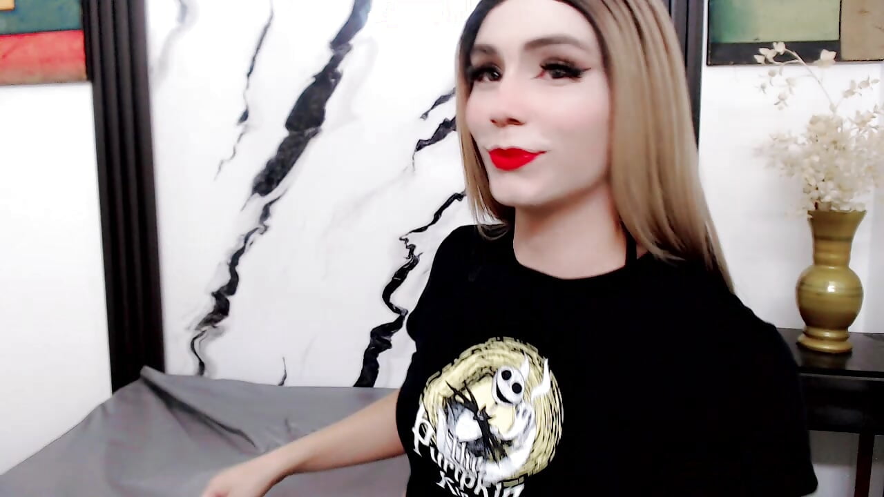 katalina_hot__ – Popularny filmik modela sprzed kamerki 9377