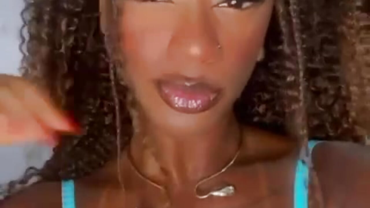 IMG_8633 – видео вебкам-модели Patricia_Rosse21