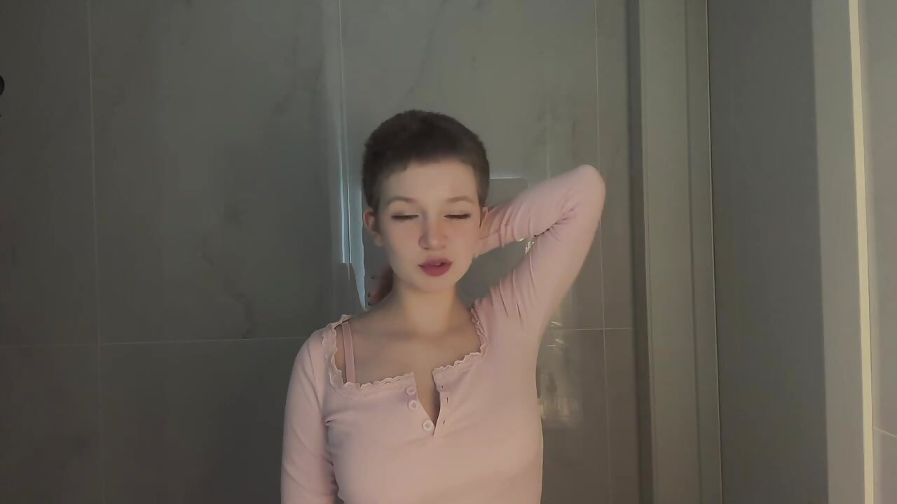 IMG_8193 - video by makeyousense cam model