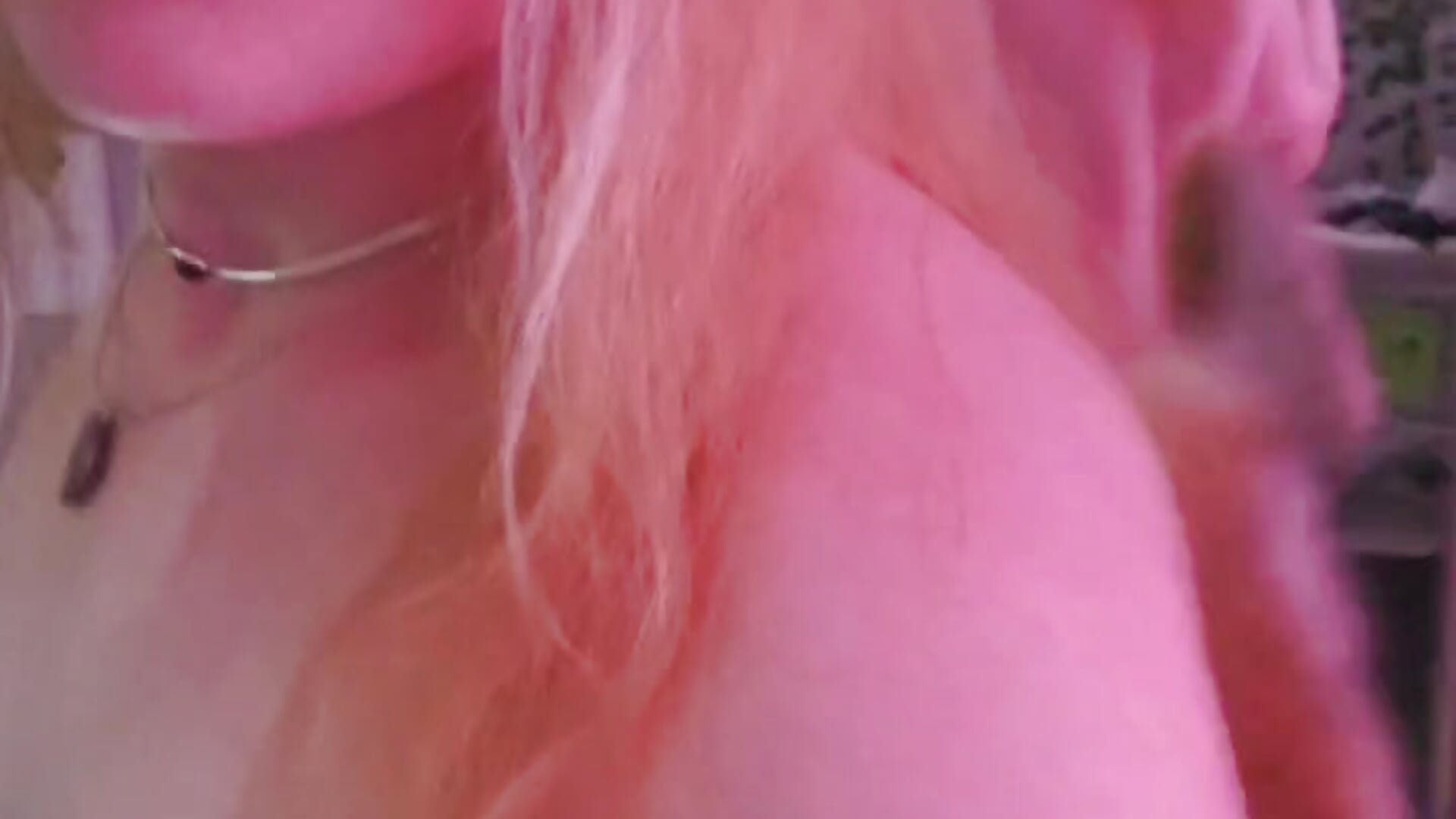 Wagging my tail - video by Shesborked cam model