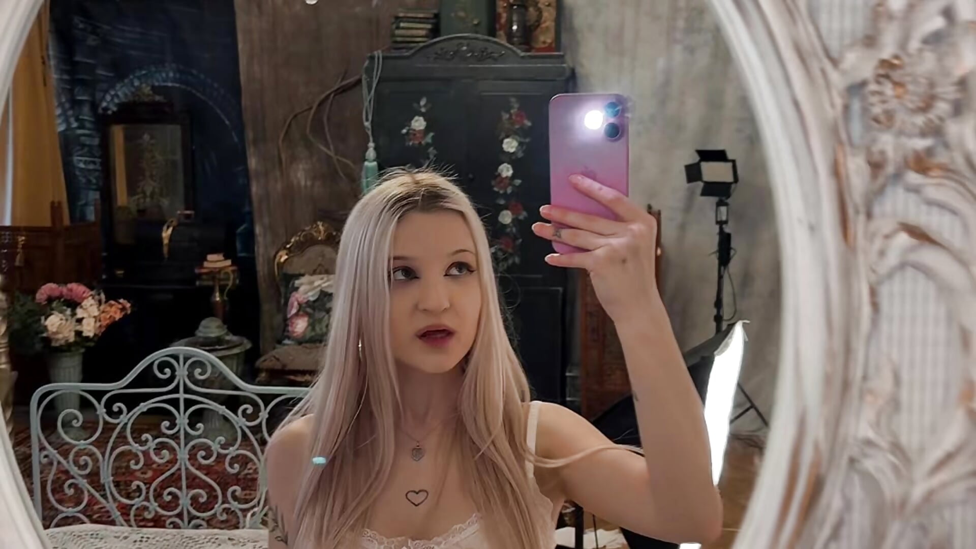 me ❤ - vídeo de la modelo de cam linacherrytwin