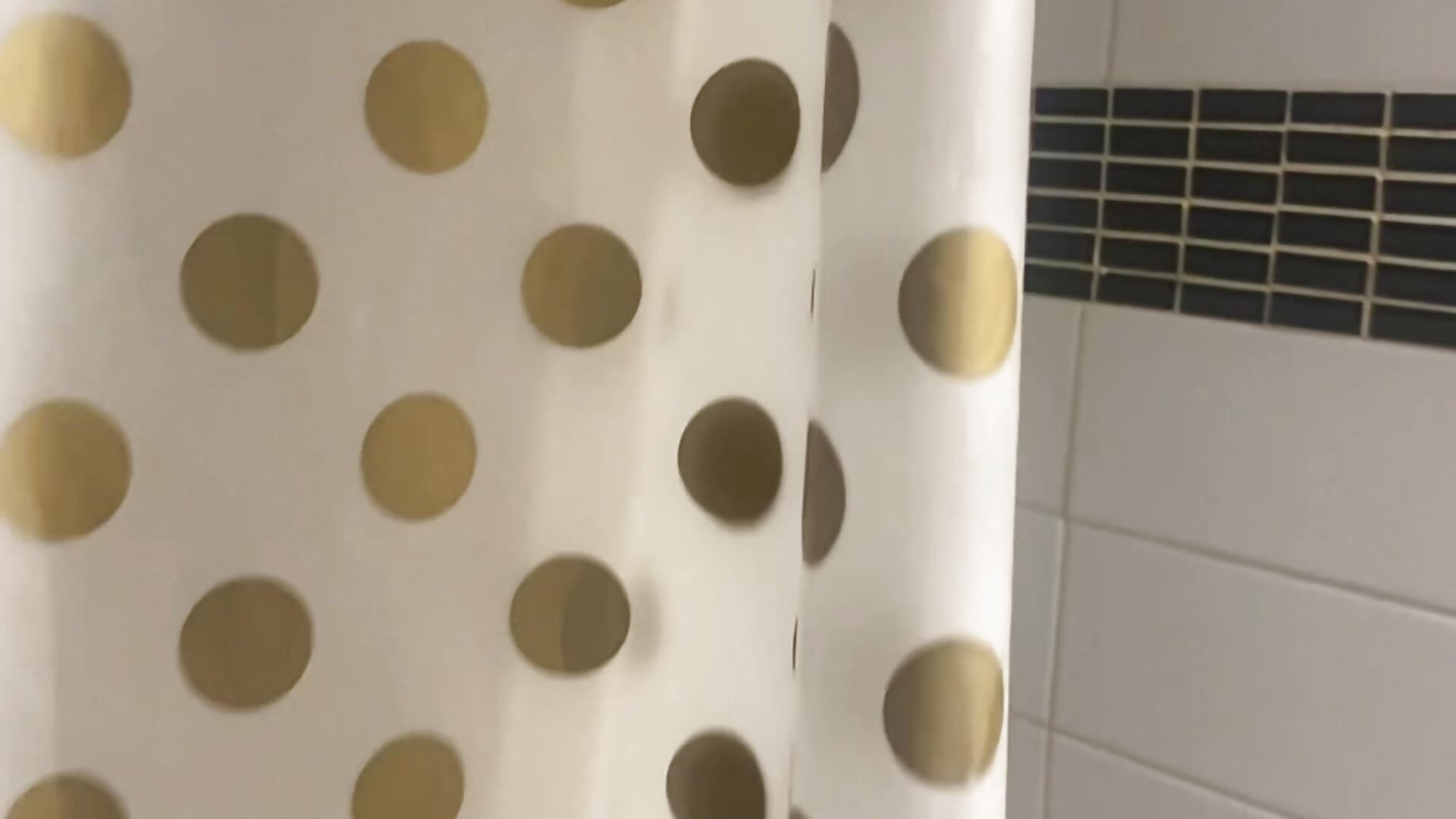 Nos duchamos bb 🚿🧼 - video av juanitocamelas2025 cam model