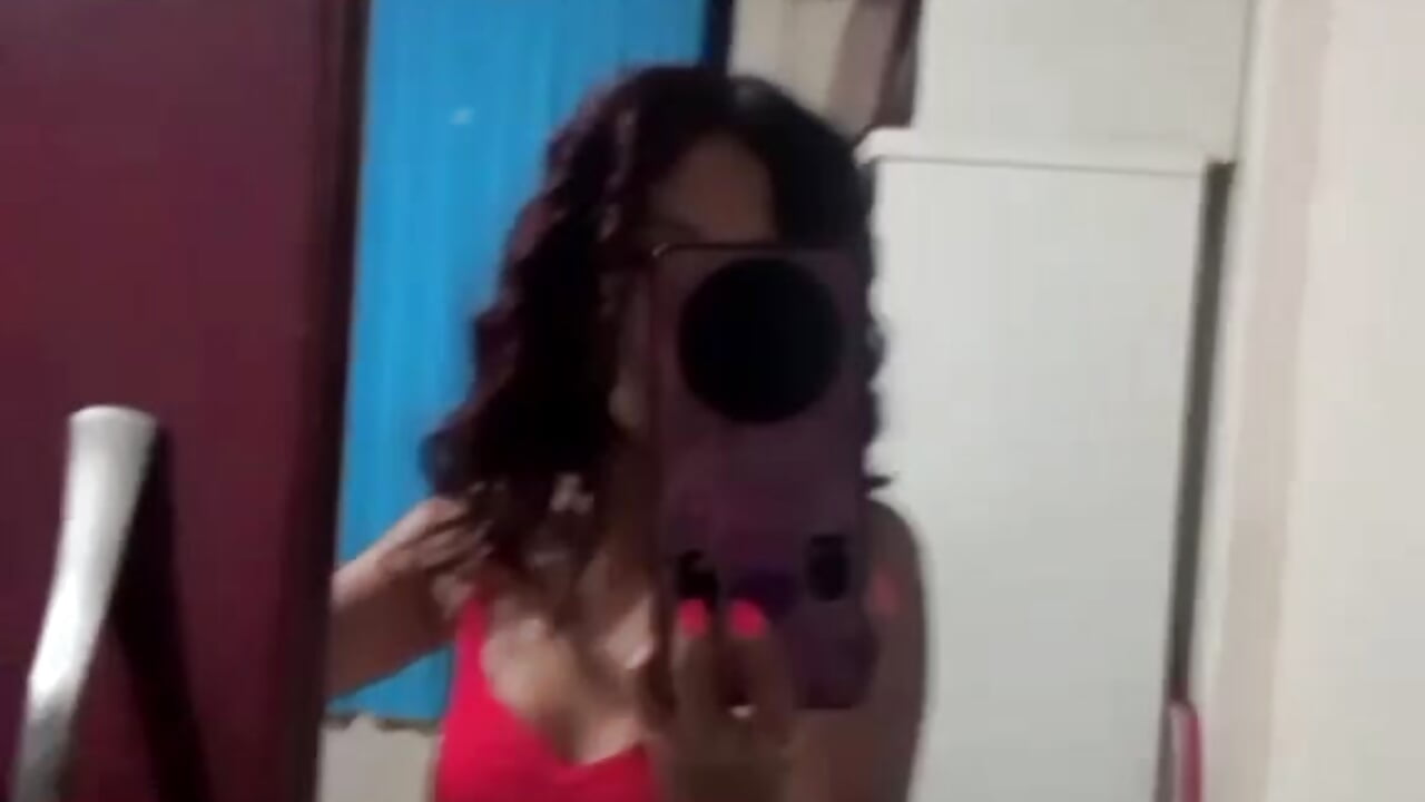 Hola BBs - video by Debbie_girl cam model