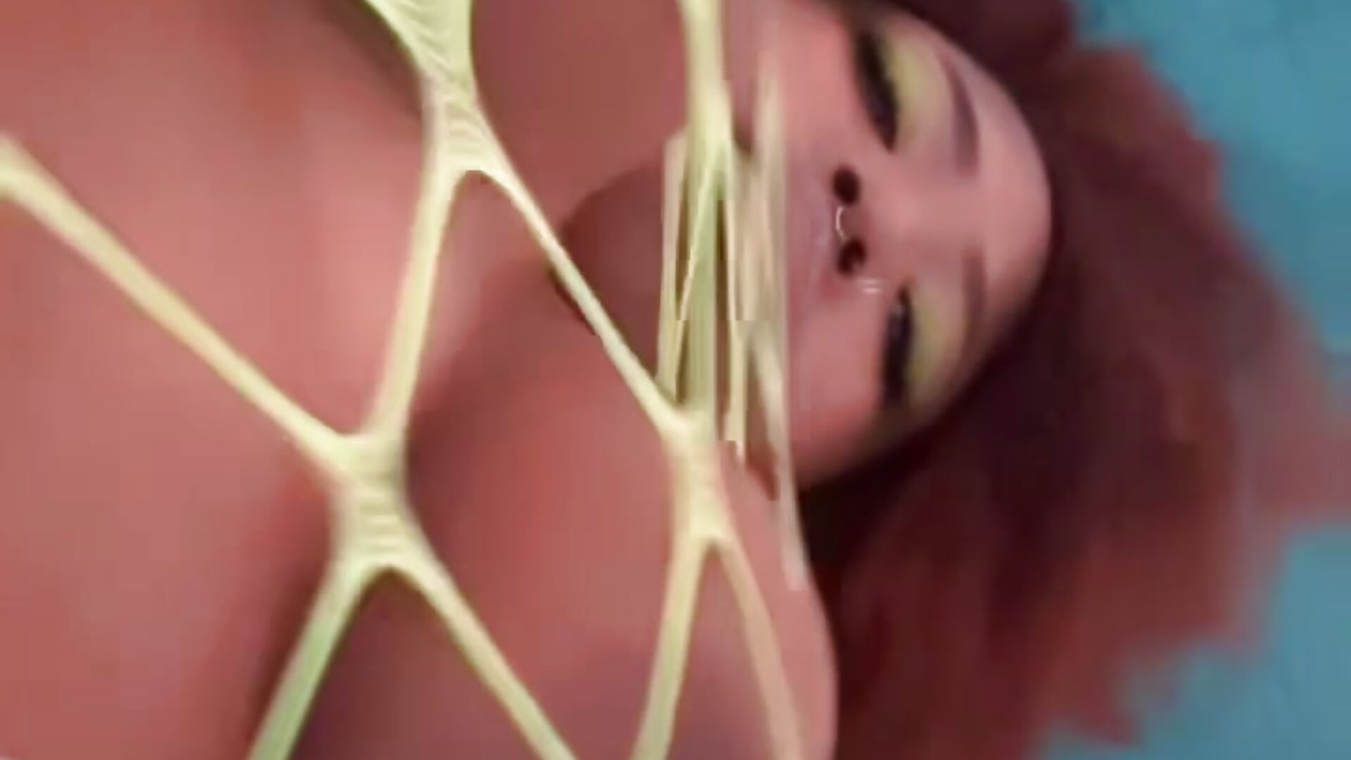 Rubbing Titts an Pussy
