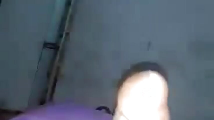 Gozando gostoso - Negaomalinha1 캠 모델의 동영상