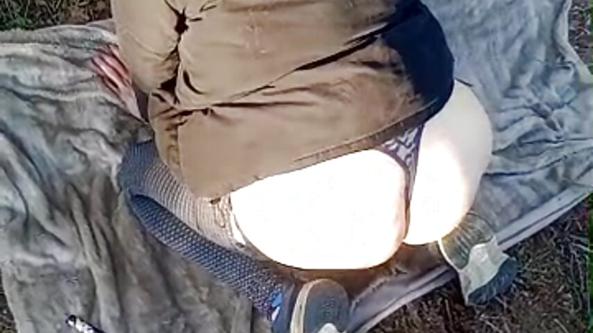 Outdoor mostrando si culo y morboseando en lake 👩‍❤️‍👨🔥 - video by AMOyPUTA cam model