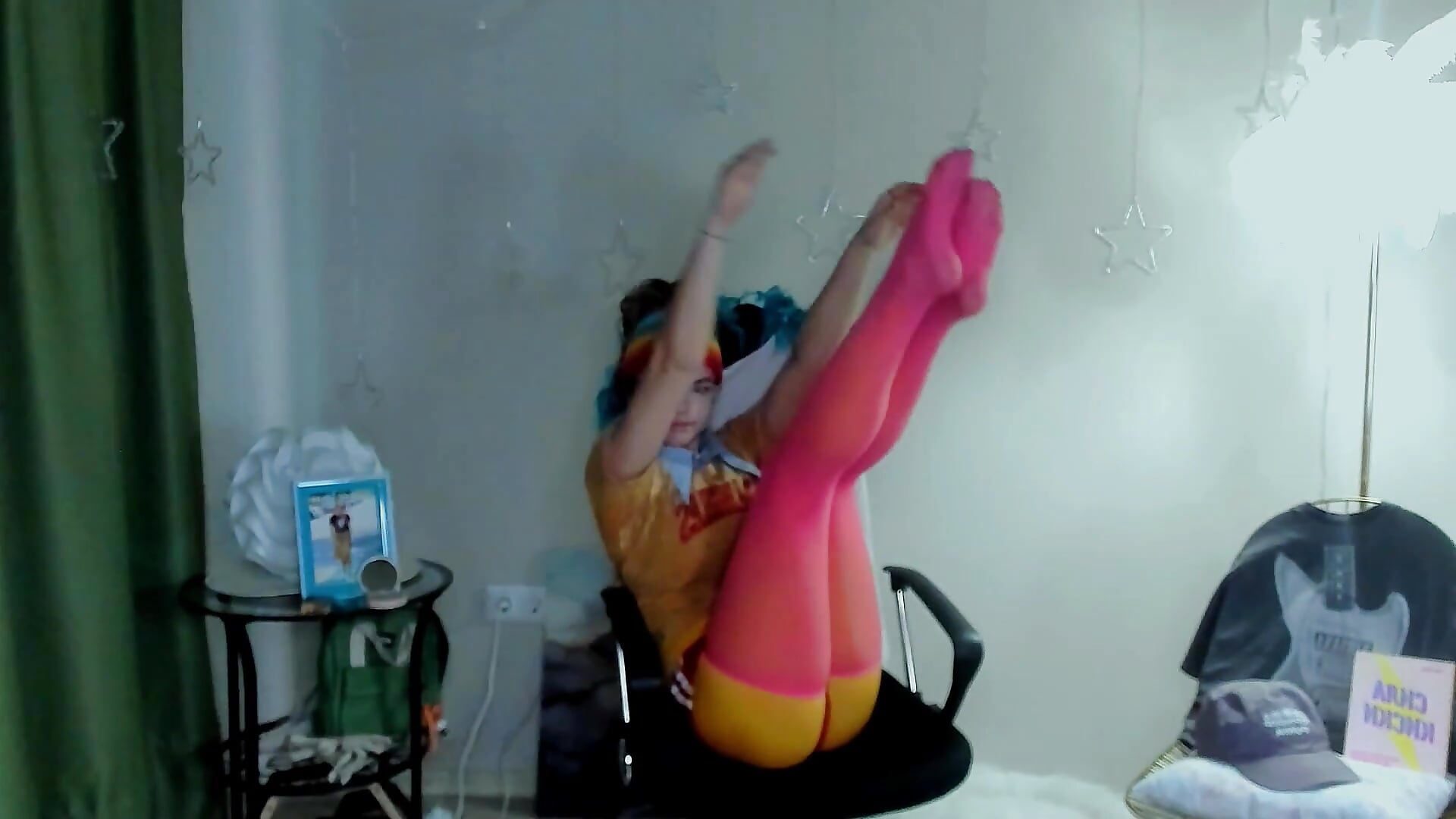 SaxyStarSara — filmik SaraGolben, modela(-lki) na kamerkach