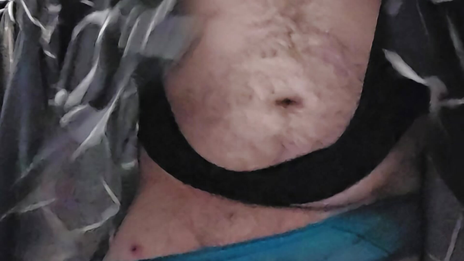 Suprise – видео вебкам-модели naughty_little_slyy