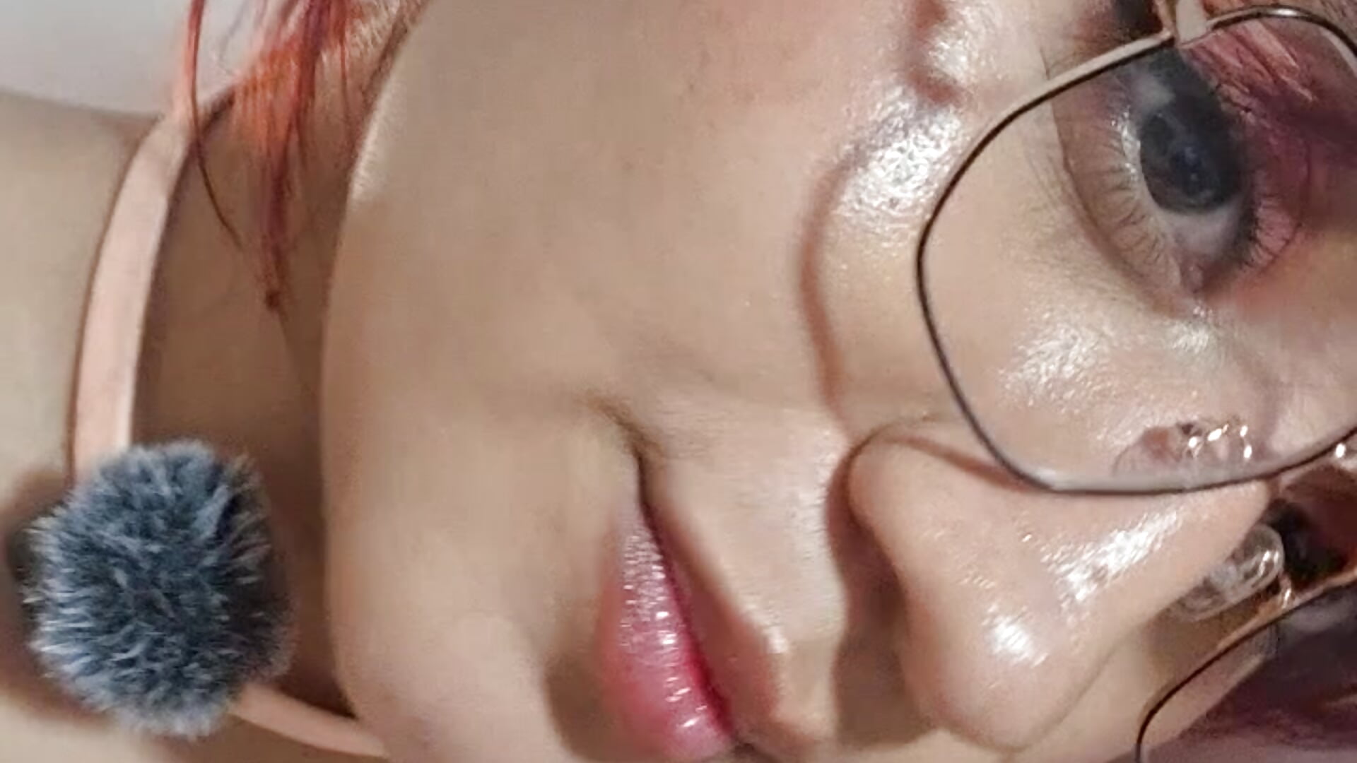 🌺 - video by Lia-Cherry cam model